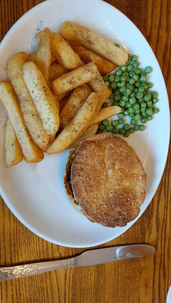 Jason Crawley_Pig On The Wall_Droylsden_review