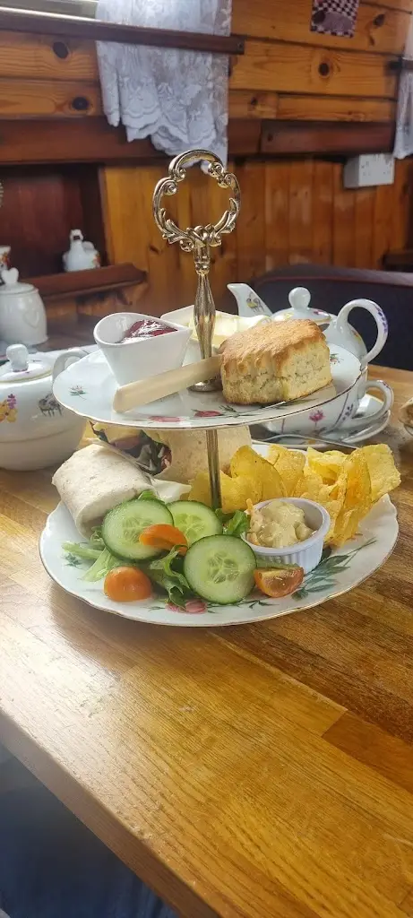 Menu_Safari narrow boat tearoom_Droylsden_image_8