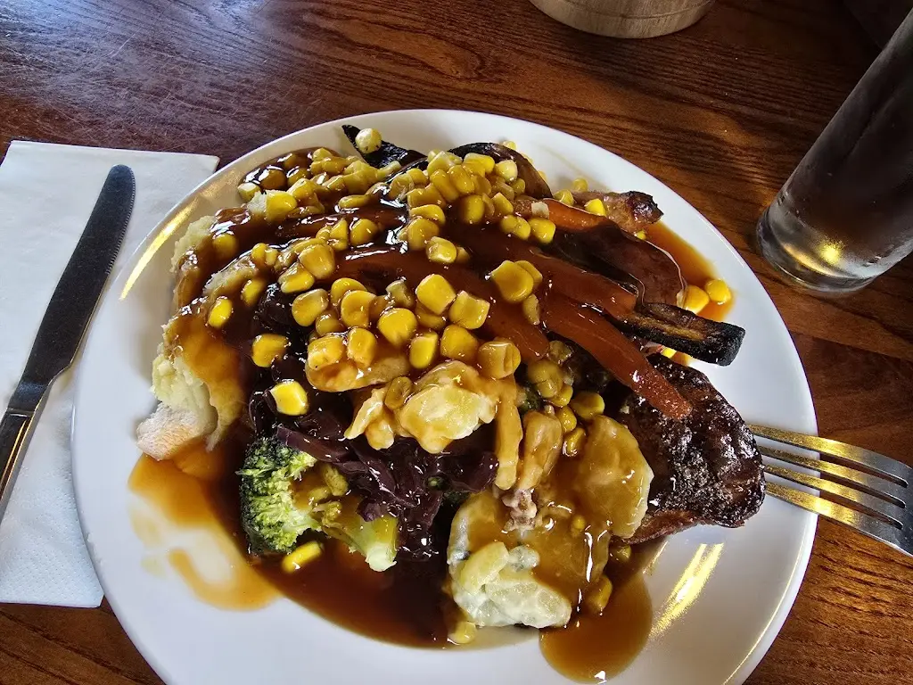 Atasha Whittaker_The Sheldon Arms_Droylsden_review