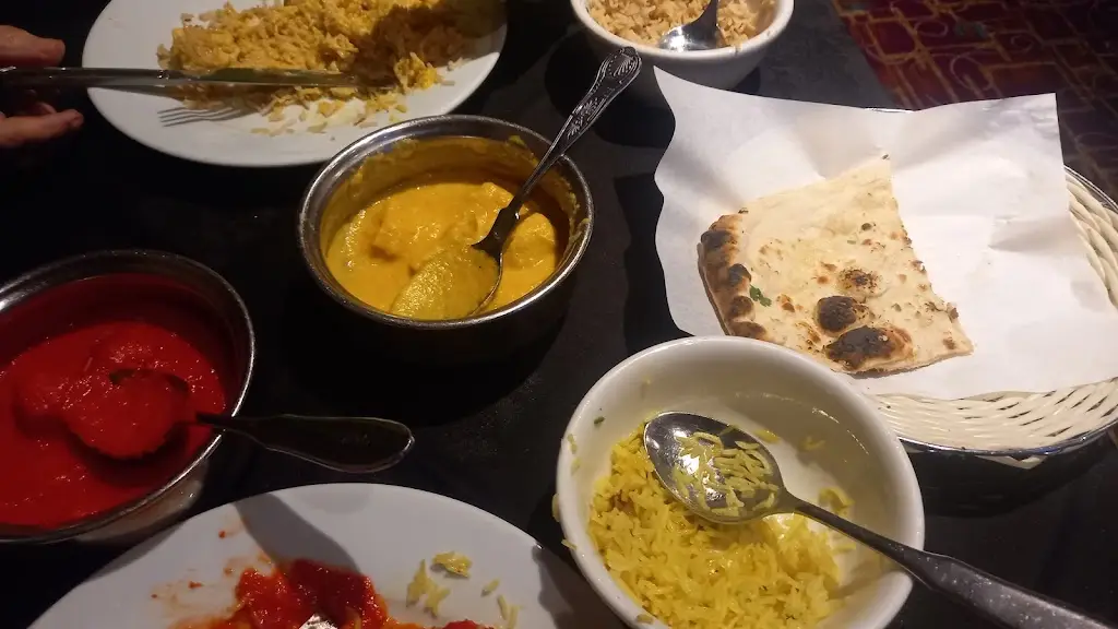 Lindsey Chesworth_The Pearl Restaurant Bar & Lounge | Indian Restaurant in Manchester_Droylsden_review