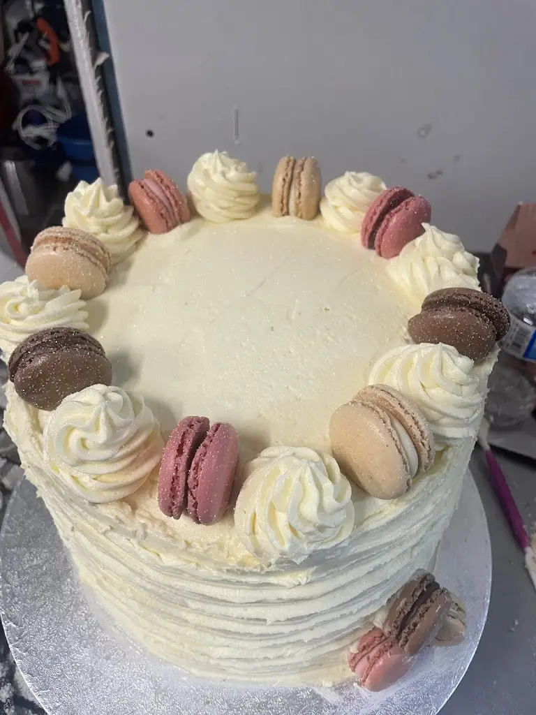 Central Cafe and Sweet Creations restaurant in Droylsden