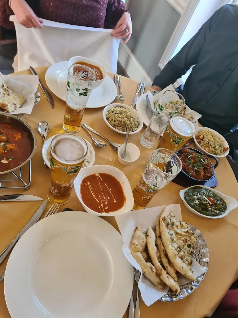 Menu_Gurkha Majestic Dining_Droitwich_image_2