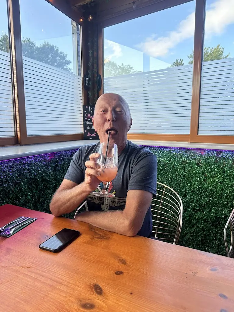 Jon Race_The Lounge_Droitwich_review