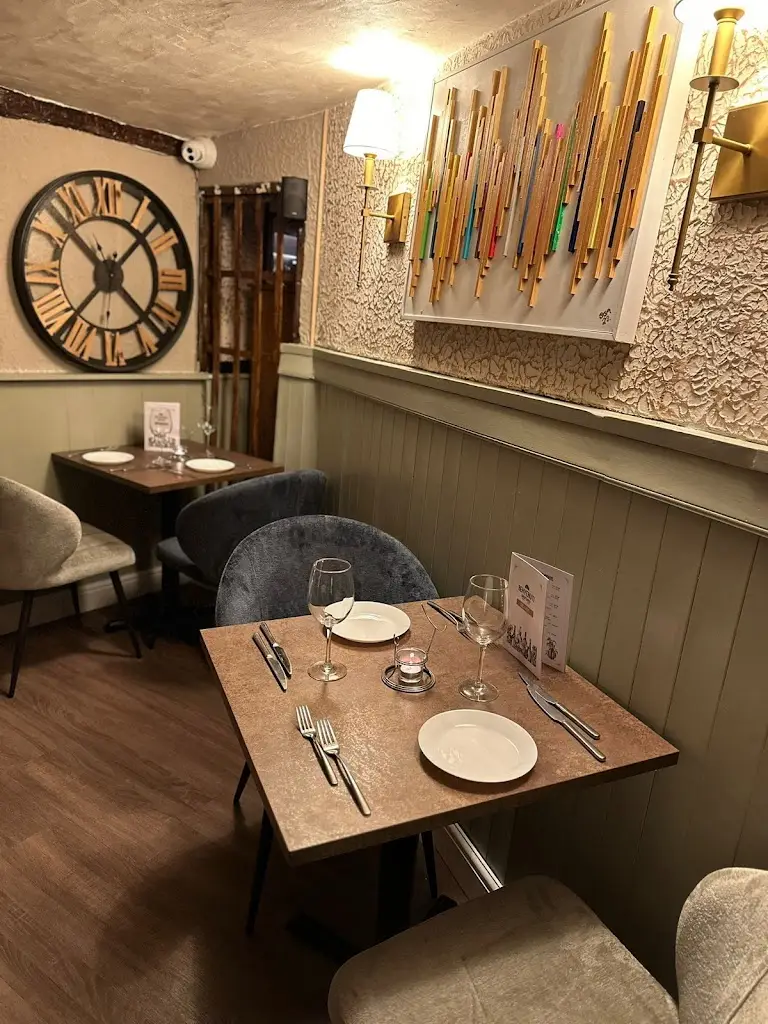 Benvenuti Droitwich_Droitwich_slider_image_3