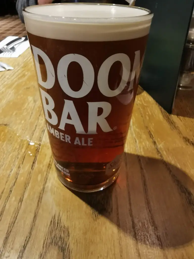 Menu_The Robin Hood_Droitwich_image_5