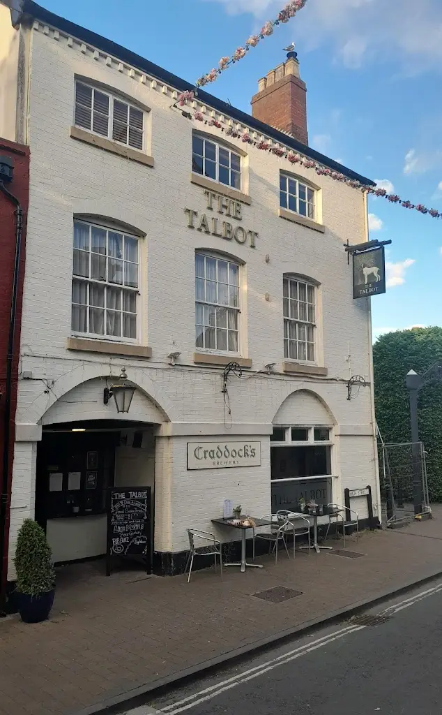 Kevin Bolger_The Talbot_Droitwich_review