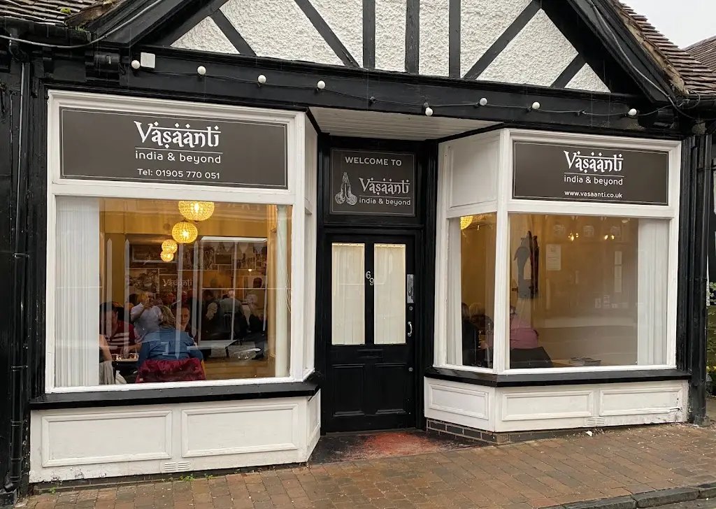 Vasaanti restaurant in Droitwich