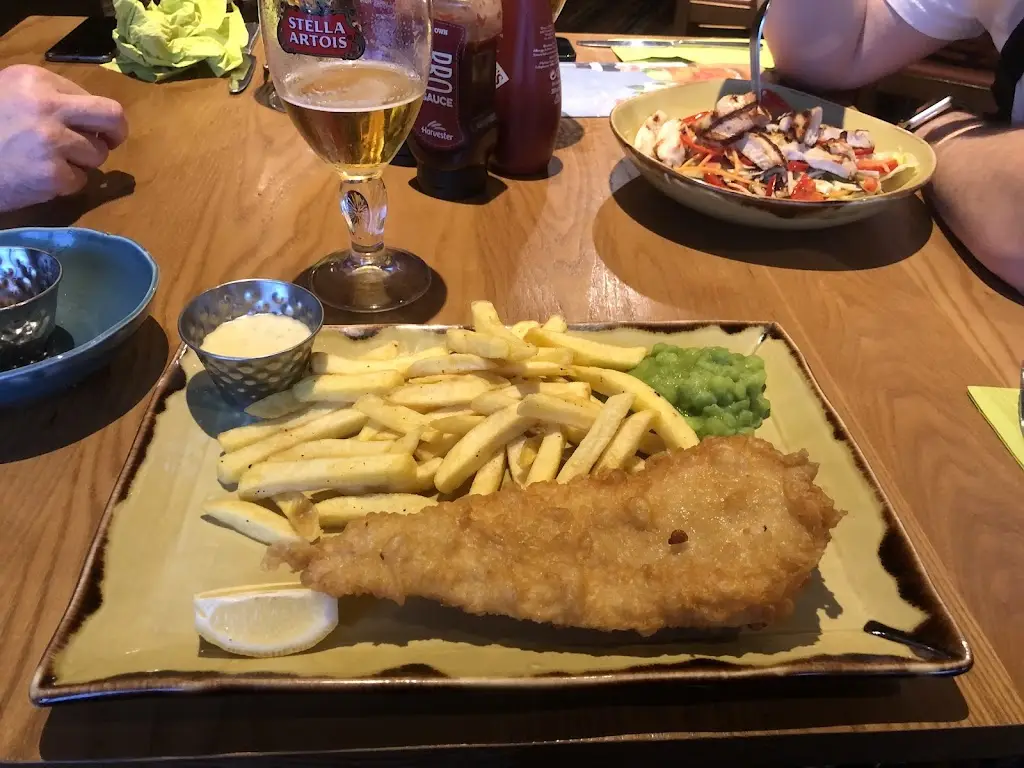 Menu_Harvester Wych Way In Droitwich_Droitwich_image_7