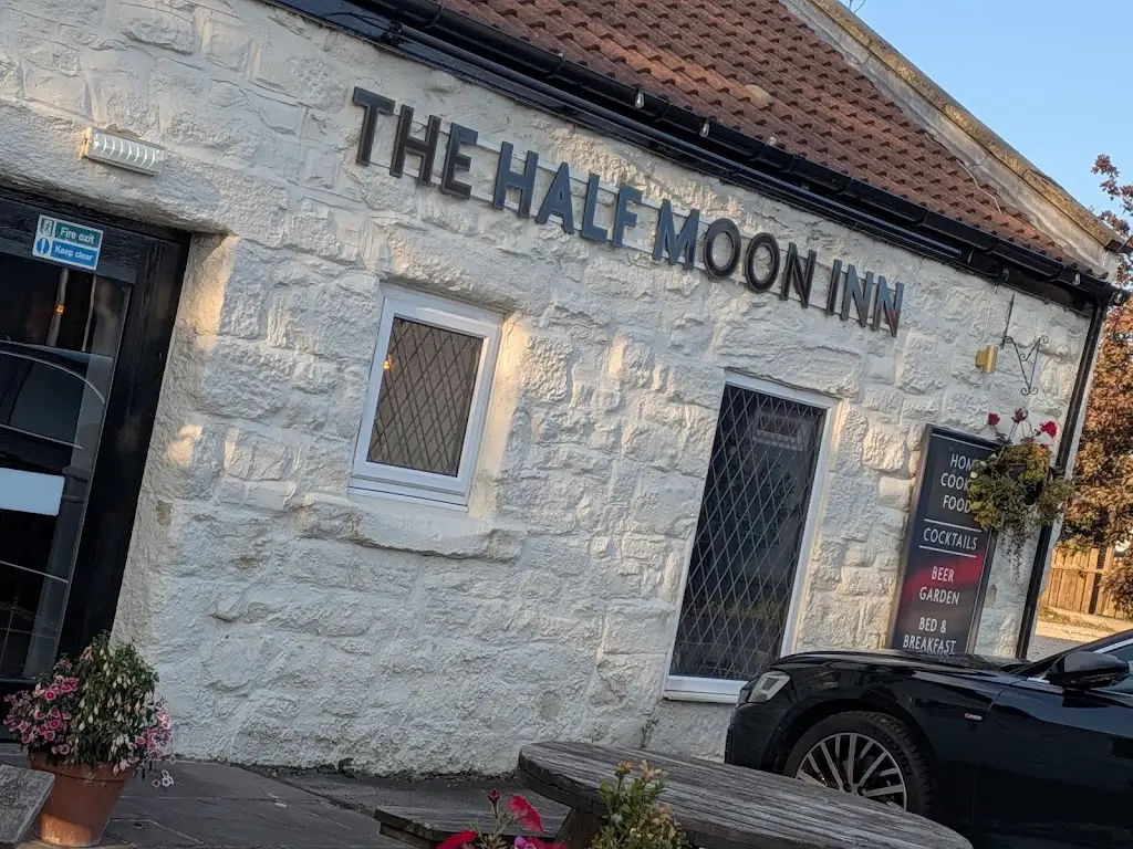 Hilton Riddex_The Half Moon Inn_Ashington_review