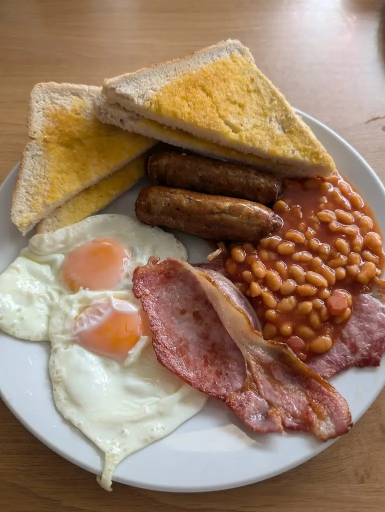 Charlie Gidney_Ivy's Kitchen_Dymchurch_review