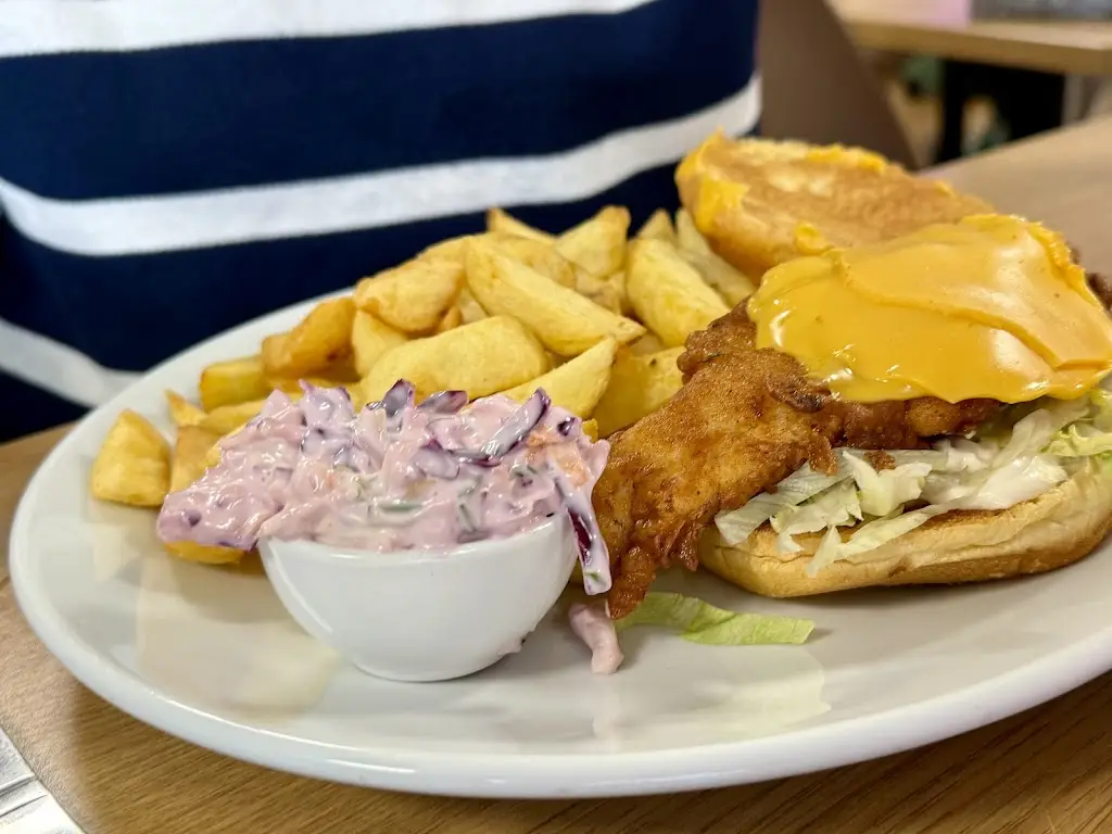 Douglas Freeman_Ivy's Kitchen_Dymchurch_review