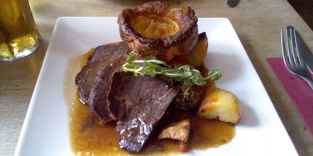 Menu_The White Hart_Atworth_image_5