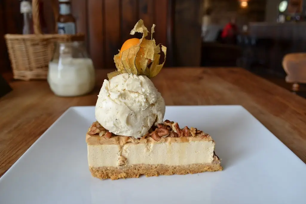 Menu_The White Hart_Atworth_image_9