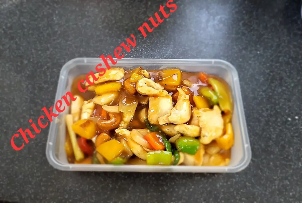 Royal Thai Takeaway by Som ristorante a Duxford