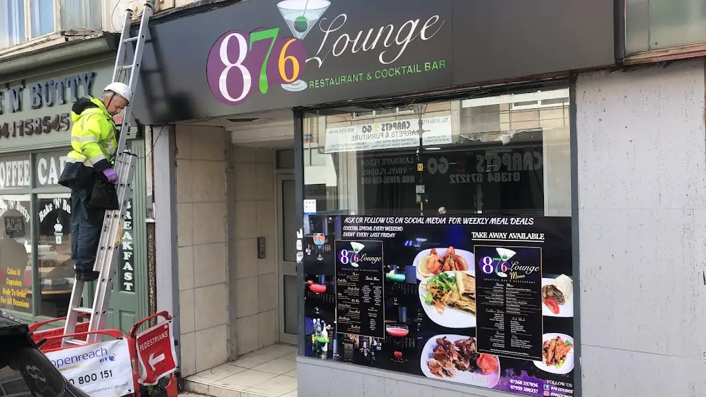 876 Lounge restaurant in Dudley