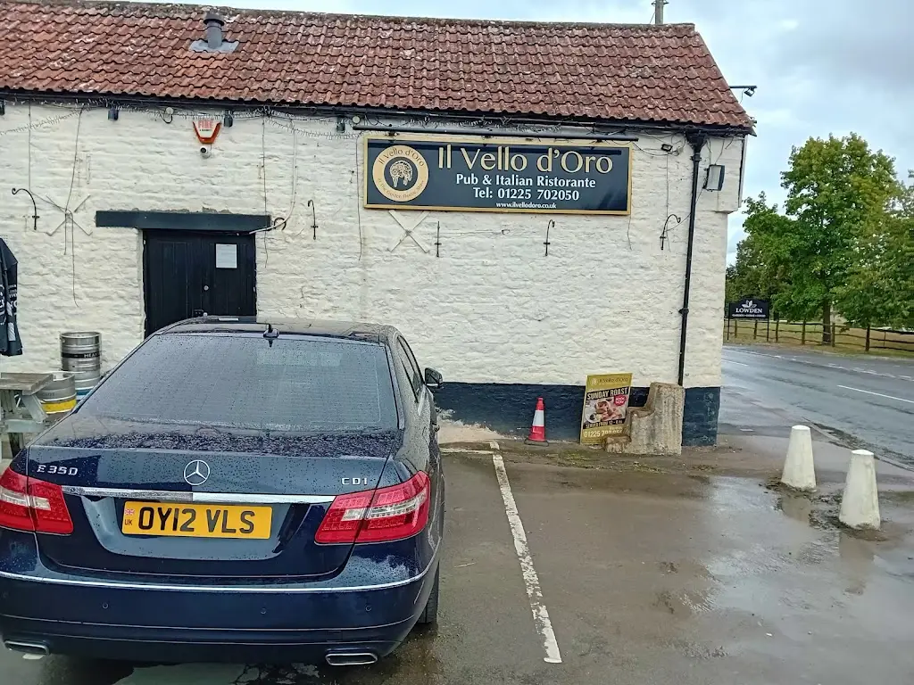 Chris Sanders_Il VELLO Doro @the Golden Fleece_Atworth_review