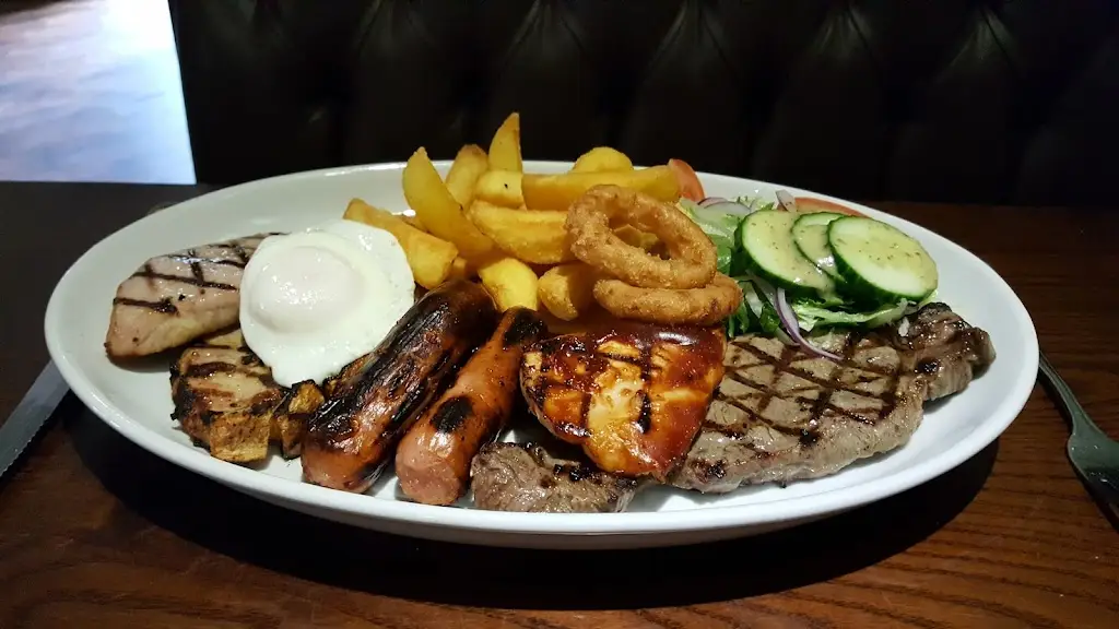 Menu_The Fellows Pub_Dudley_image_7