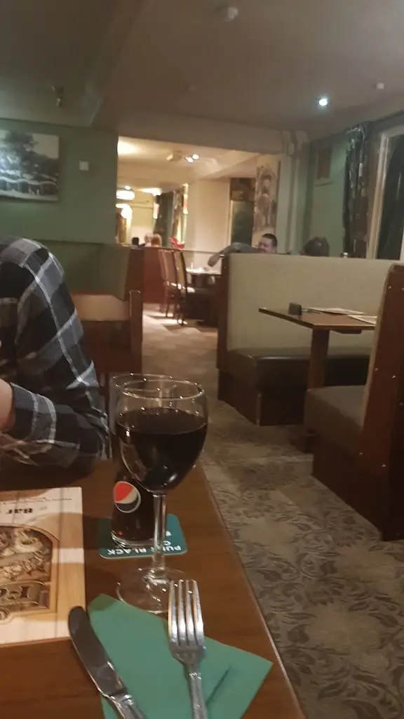 Menu_The Fellows Pub_Dudley_image_9