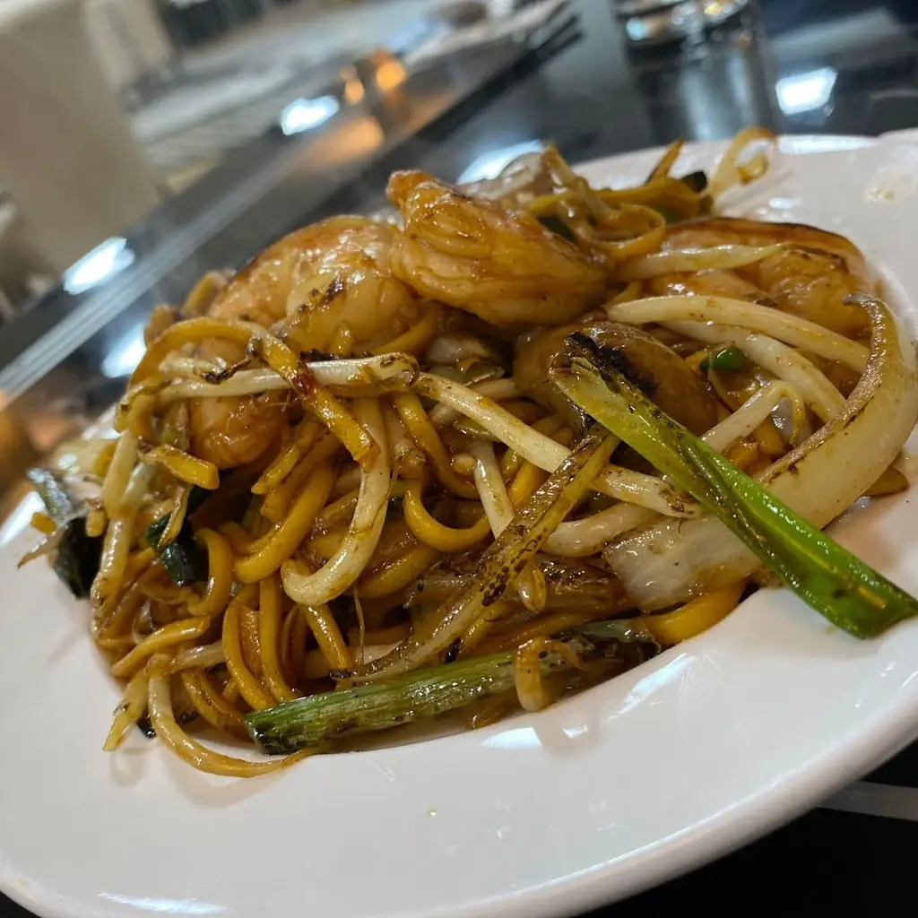 luke millard_The Venue Buffet_Dudley_recensione