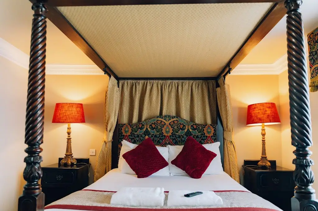 The Atherstone Red Lion Hotel_Atherstone_slider_image_2