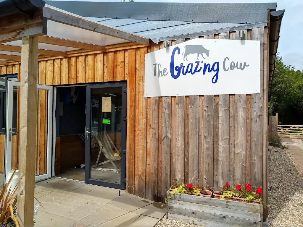 The Grazing Cow_Dunkeswell_slider_image_1