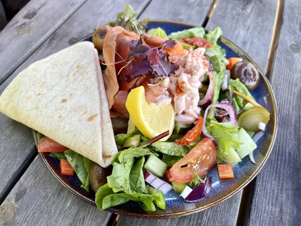 The Grazing Cow_Dunkeswell_slider_image_2