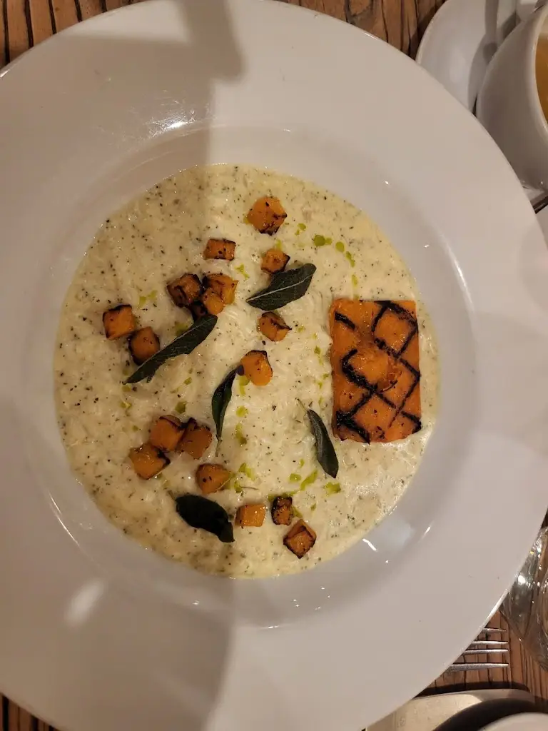 Peggy Bransky_The Holt_Dunkeswell_review