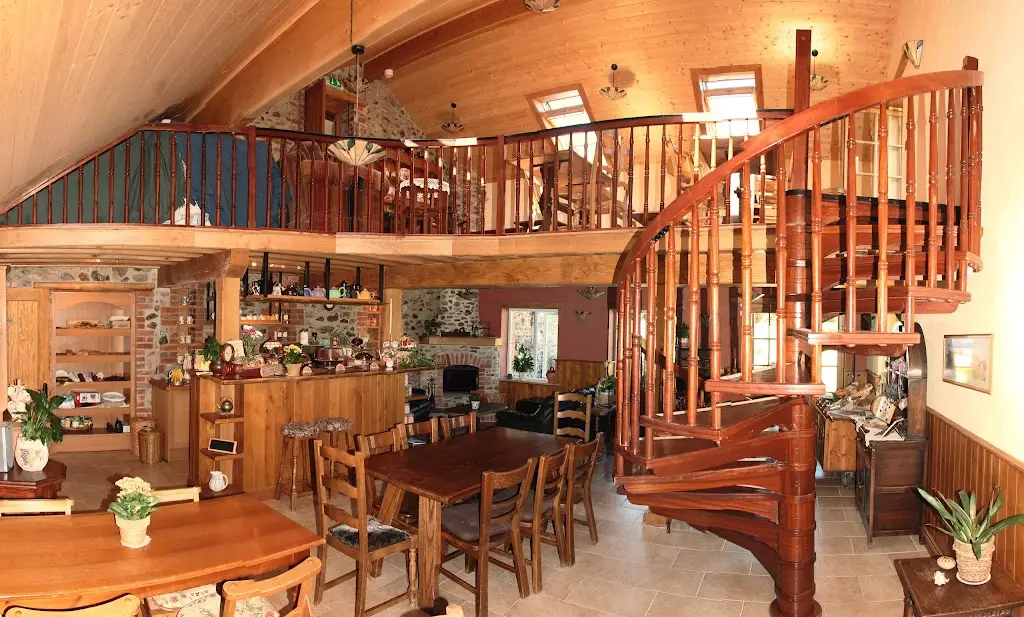 Common Loaf Bakery and Tea Room restaurant in Dunkeswell