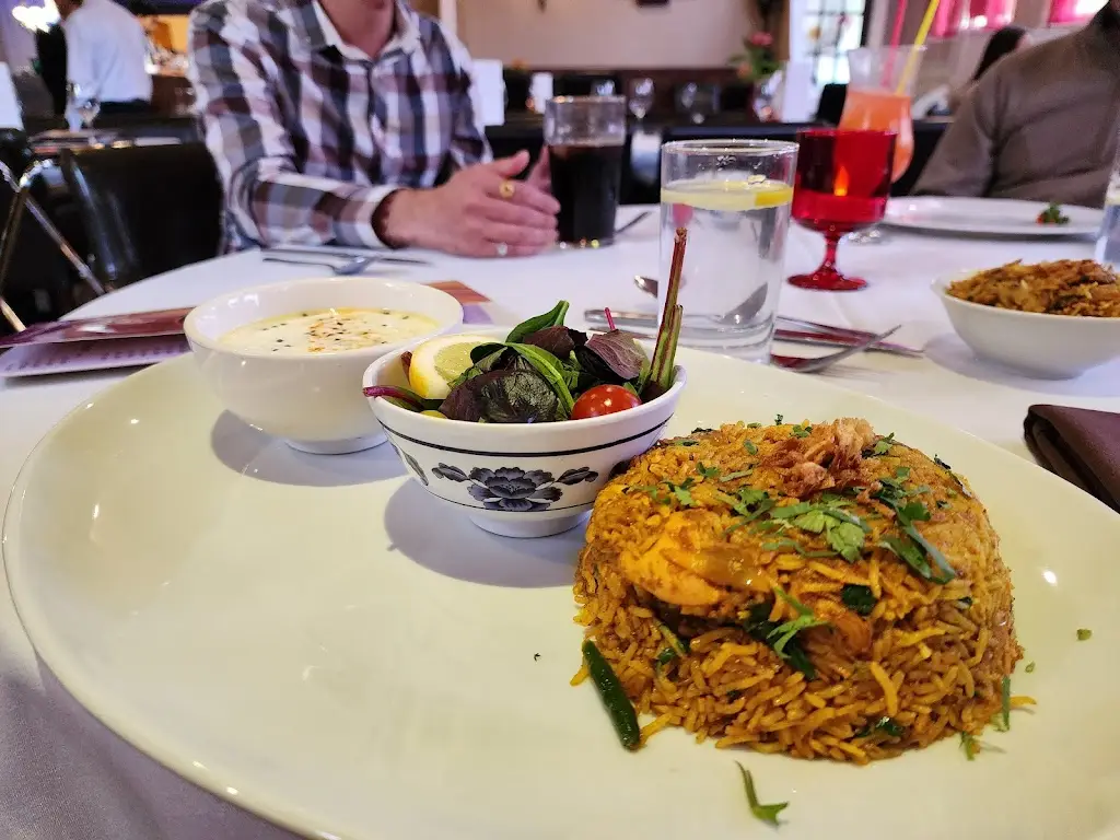 Stennet Bsam_Maya Restaurant_Atherstone_review