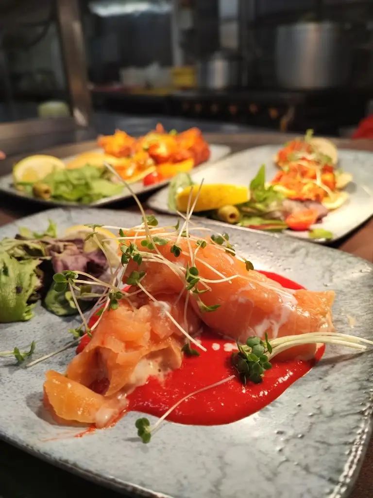 Maya Restaurant_Atherstone_slider_image_3