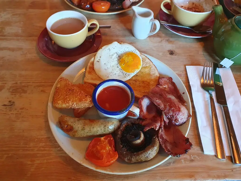 Como Lounge_Ducklington_slider_image_3