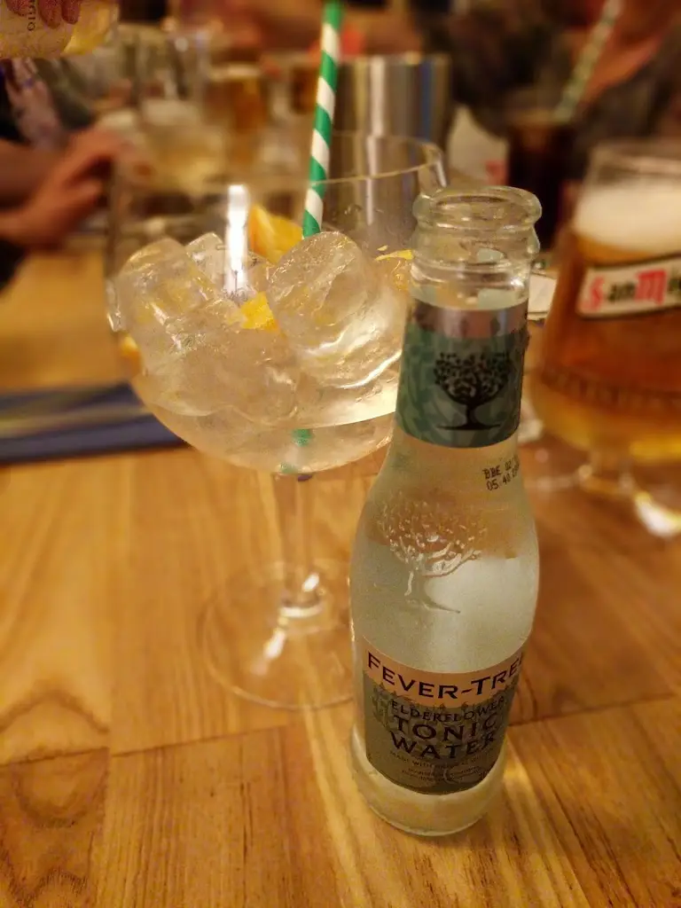 Menu_The Three Horseshoes_Ducklington_image_8