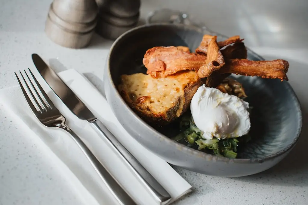 No.14 Wesley Walk_Ducklington_slider_image_2