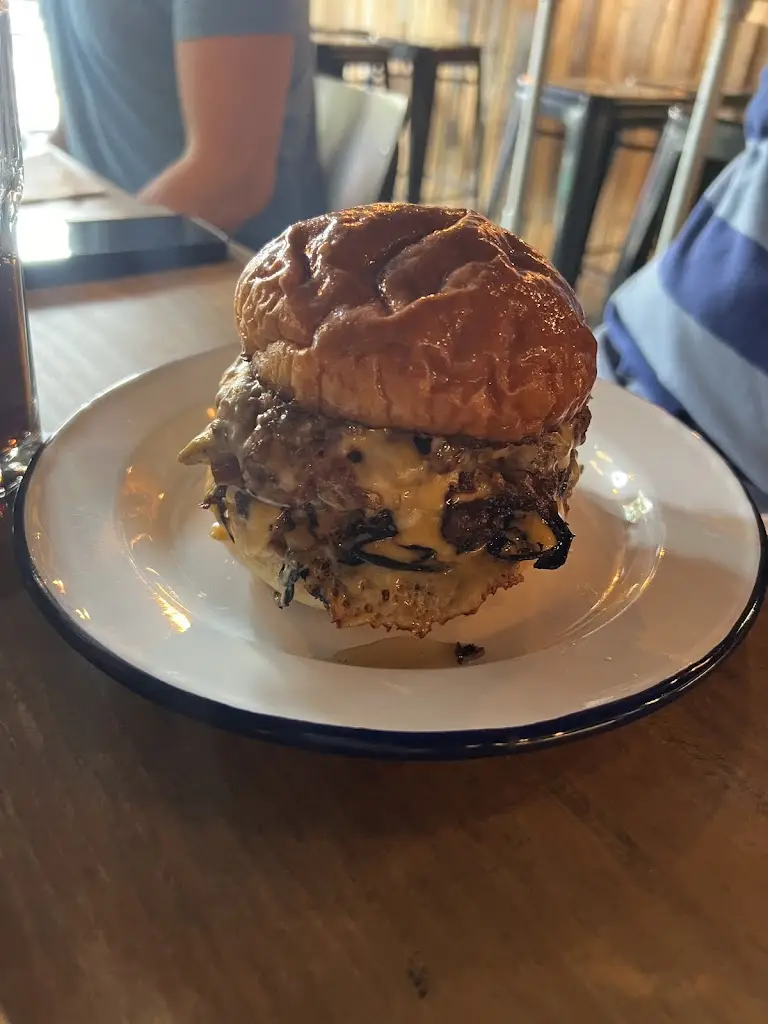 Dirty Bros_Ducklington_slider_image_3