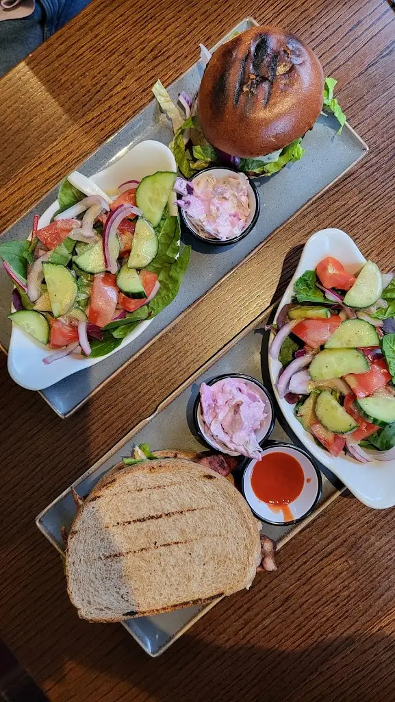 Anastasia Yules_The Kings Head_Atherstone_review