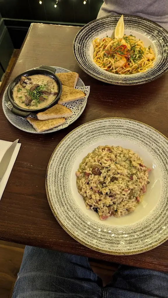 Menu_Bella Italia_Ducklington_image_4