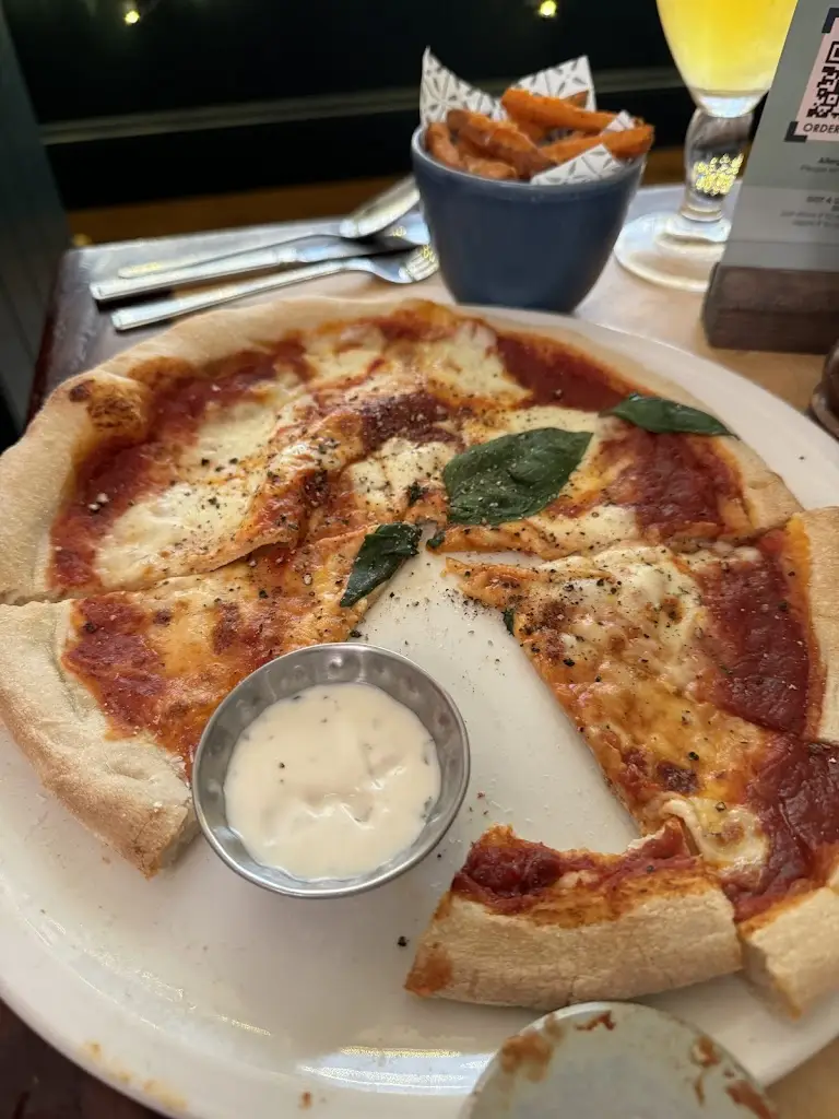 Bella Italia restaurant in Ducklington