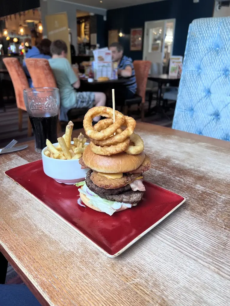 Menu_Rowing Machine_Ducklington_image_1