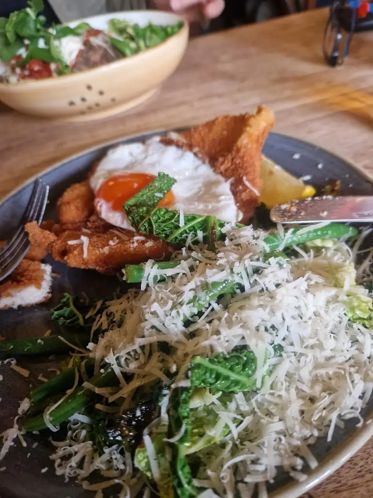 Tania Kirby_The Eagle Tavern_Ducklington_review