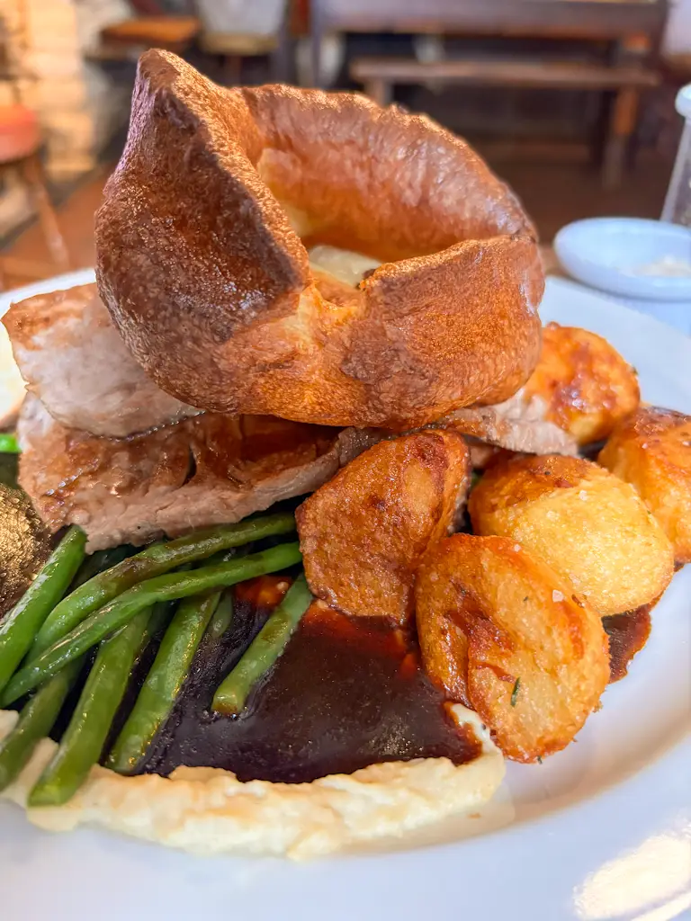 The Eagle Tavern_Ducklington_slider_image_2