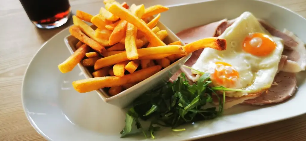 Menu_The Windrush Inn_Ducklington_image_8