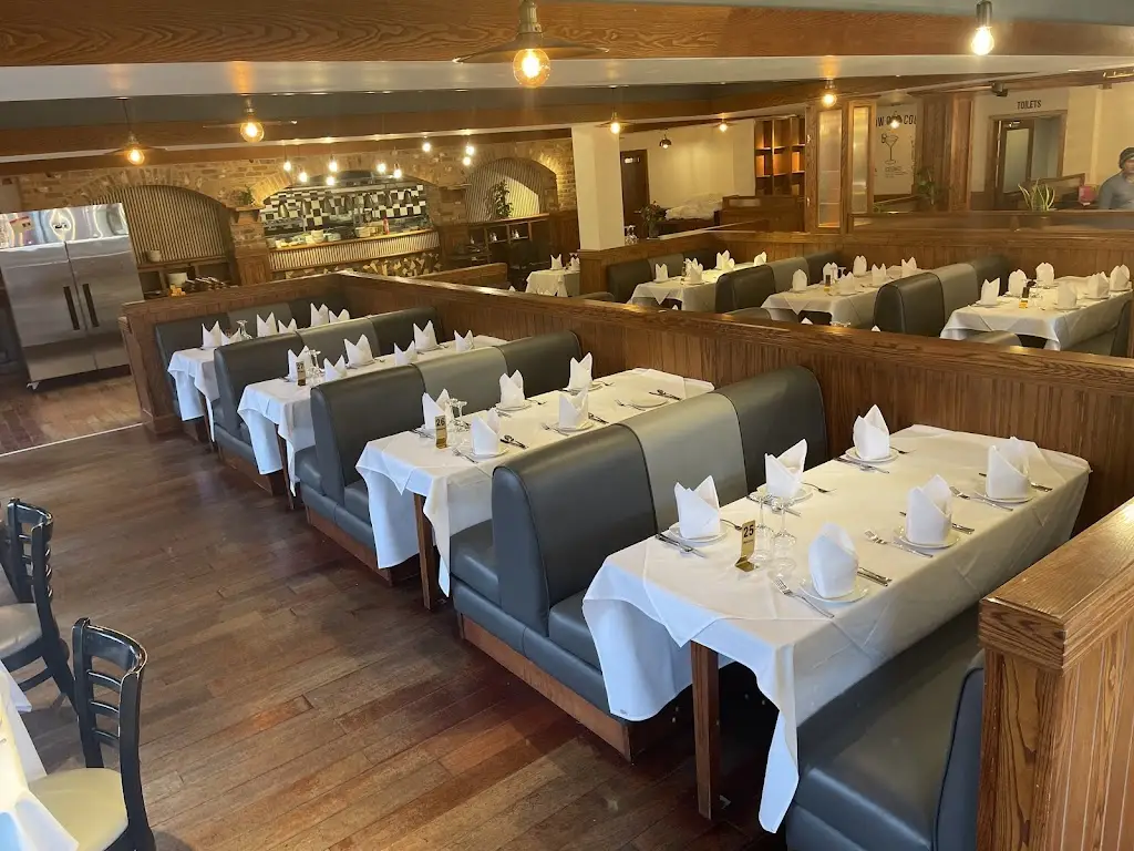 Pokhara Delight Witney_Ducklington_slider_image_3