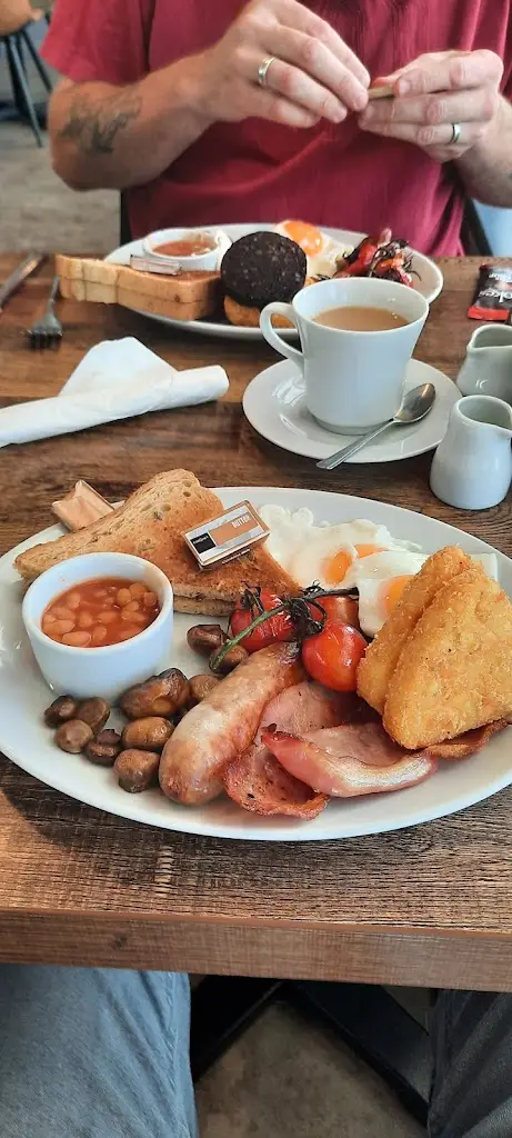 Menu_Black Horse Cafe_Earls Colne_image_5