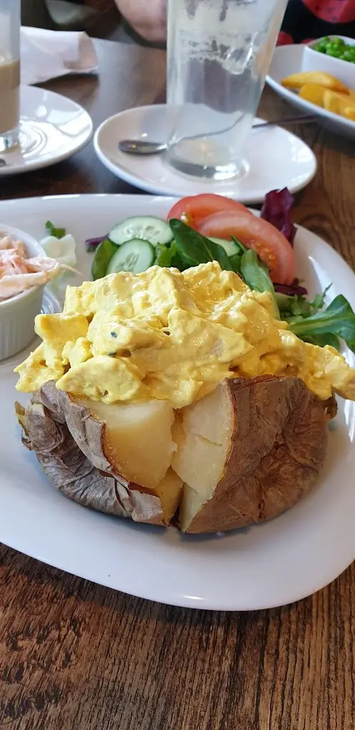 Menu_Black Horse Cafe_Earls Colne_image_7