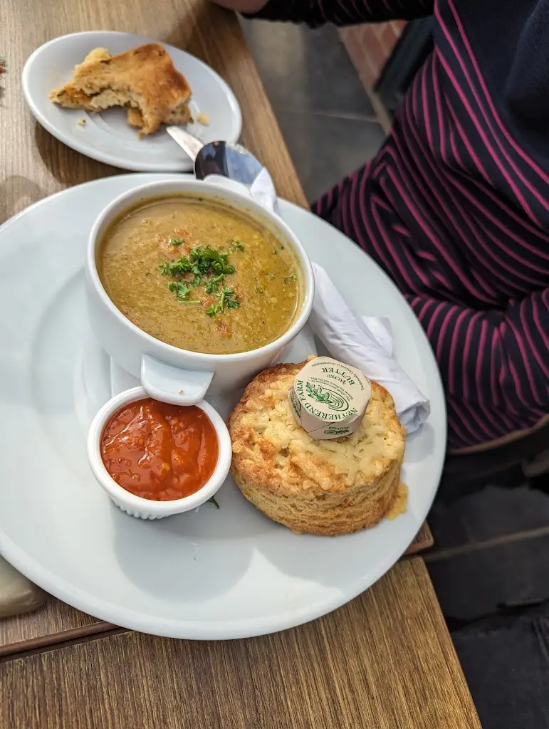 Mark Hanna_Black Horse Cafe_Earls Colne_review