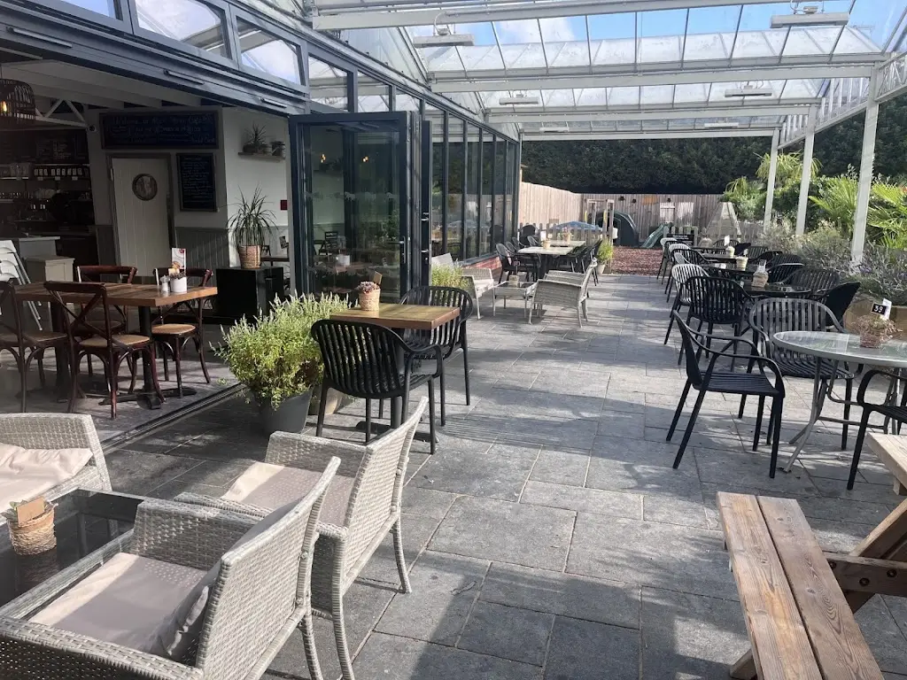 Black Horse Cafe_Earls Colne_slider_image_1