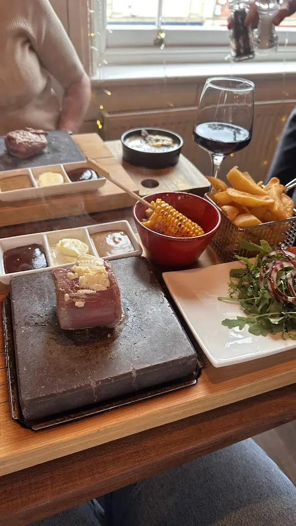 Tyler Moseley_On the Rocks_Dunchurch_review