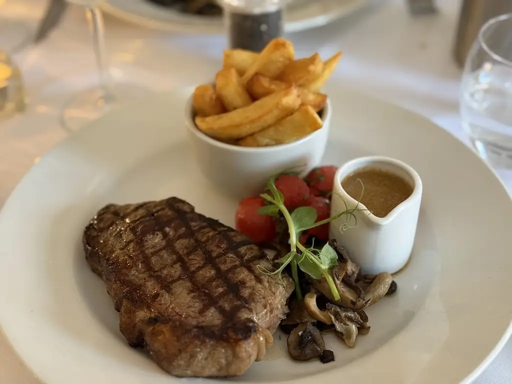 Café Vin Cinq Restaurant_Dunchurch_slider_image_3