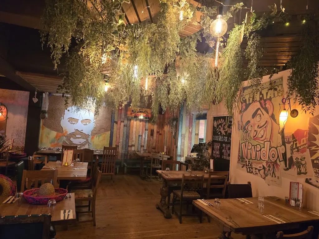 La Casa Loco_Dunchurch_slider_image_3