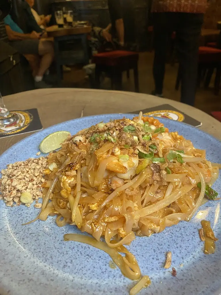 joanna rowe_The Pot & Glass_Eaglescliffe_reseña